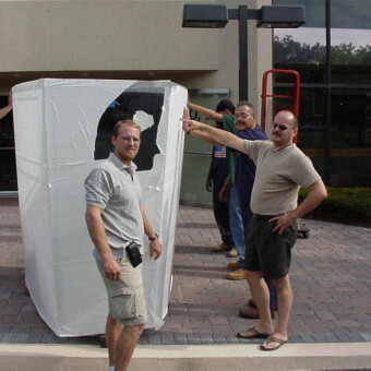 1300 gallon salt water coral reef aquarium Design, installation and maintenance in Windsor, CT..